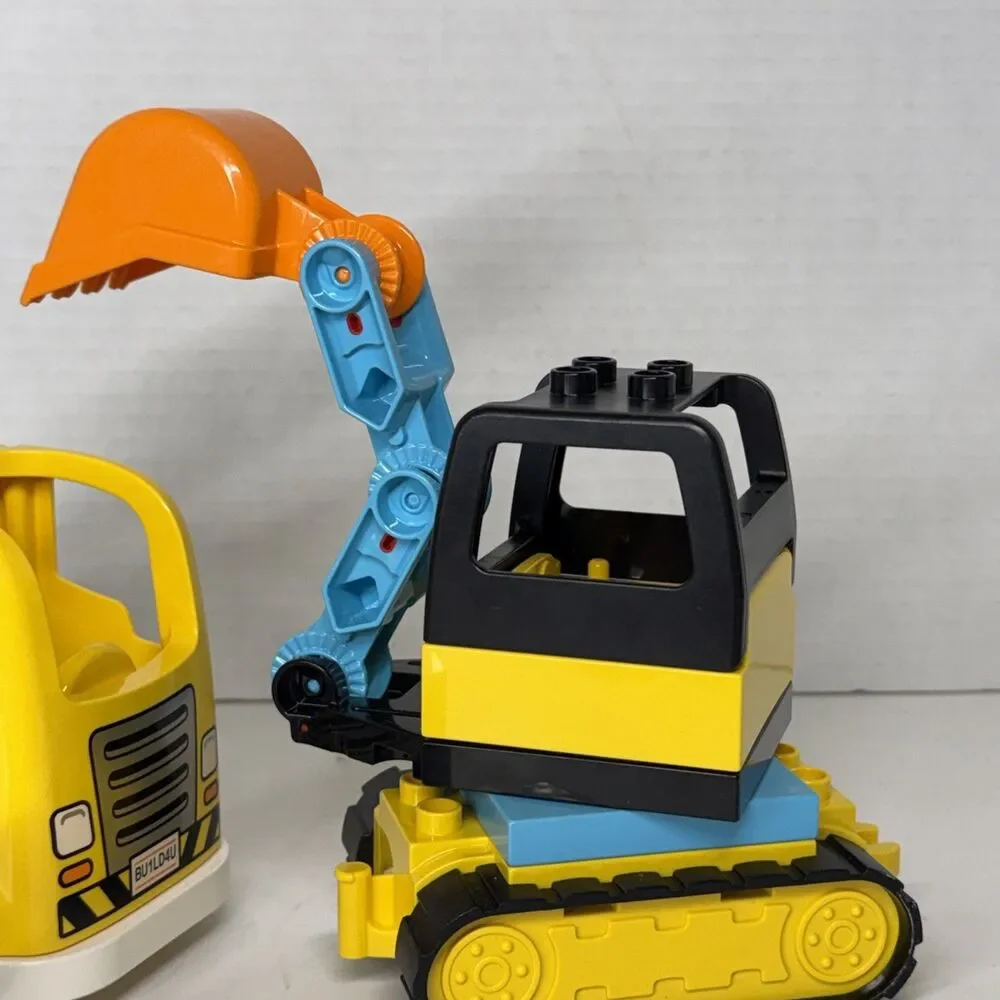 LEGO DUPLO 10931 Dump Truck & Tracked Excavator Construction Toy Worker Inc.